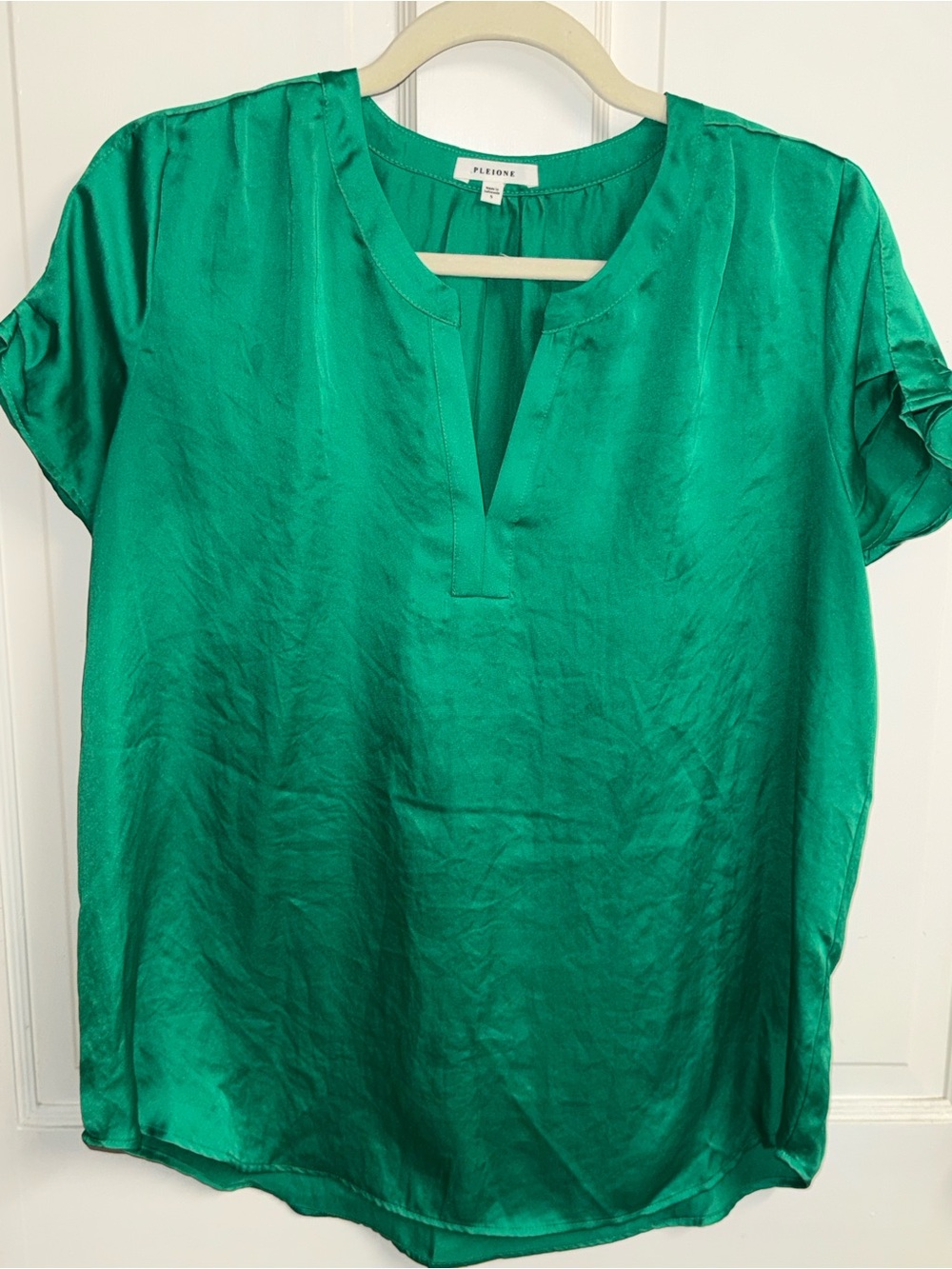 Pleione Emerald Green Split V-Neck Satin Top